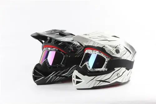 三線立式加工中心850plus機(jī)加工“頭盔模具”成新網(wǎng)紅，即將帶來一波新熱潮？(圖1)