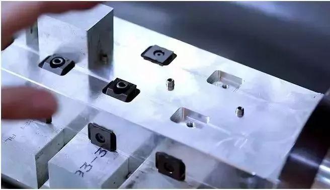 【新手必看】3軸、3+2軸、5軸加工的區(qū)別是什么？(圖12)